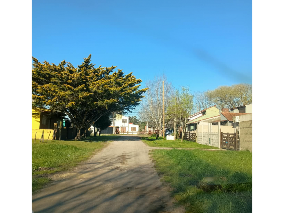 LOTE SOBRE CALLE FORMENTOR EN SANTA CLARA DEL MAR - 4