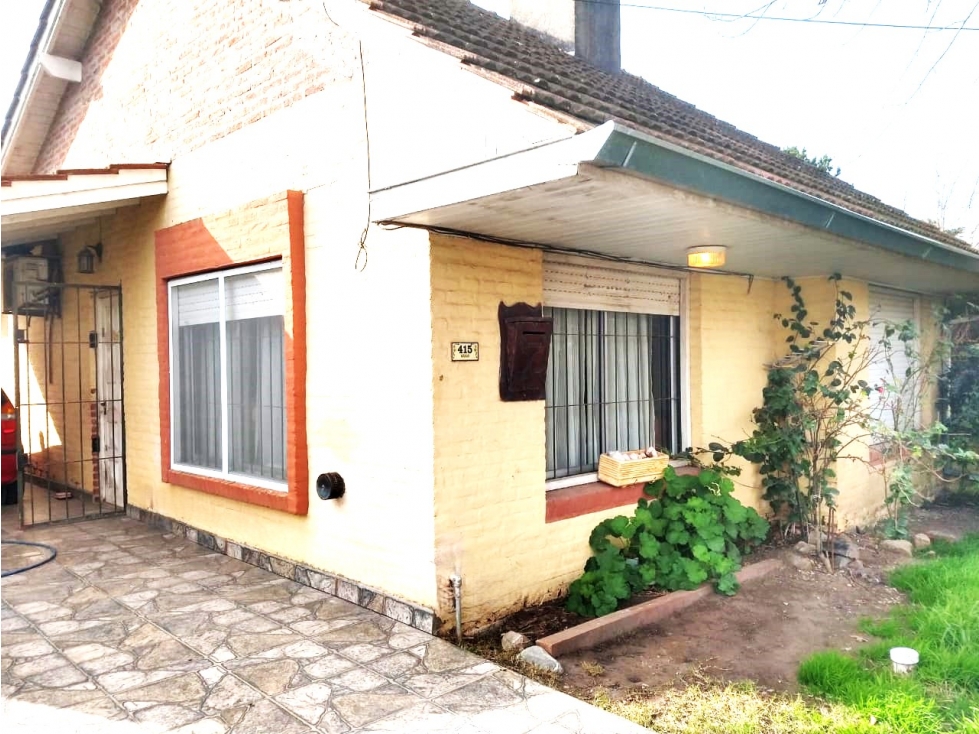 CHALET CON QUINCHO A 4 CUADRAS DEL MAR — foto 4