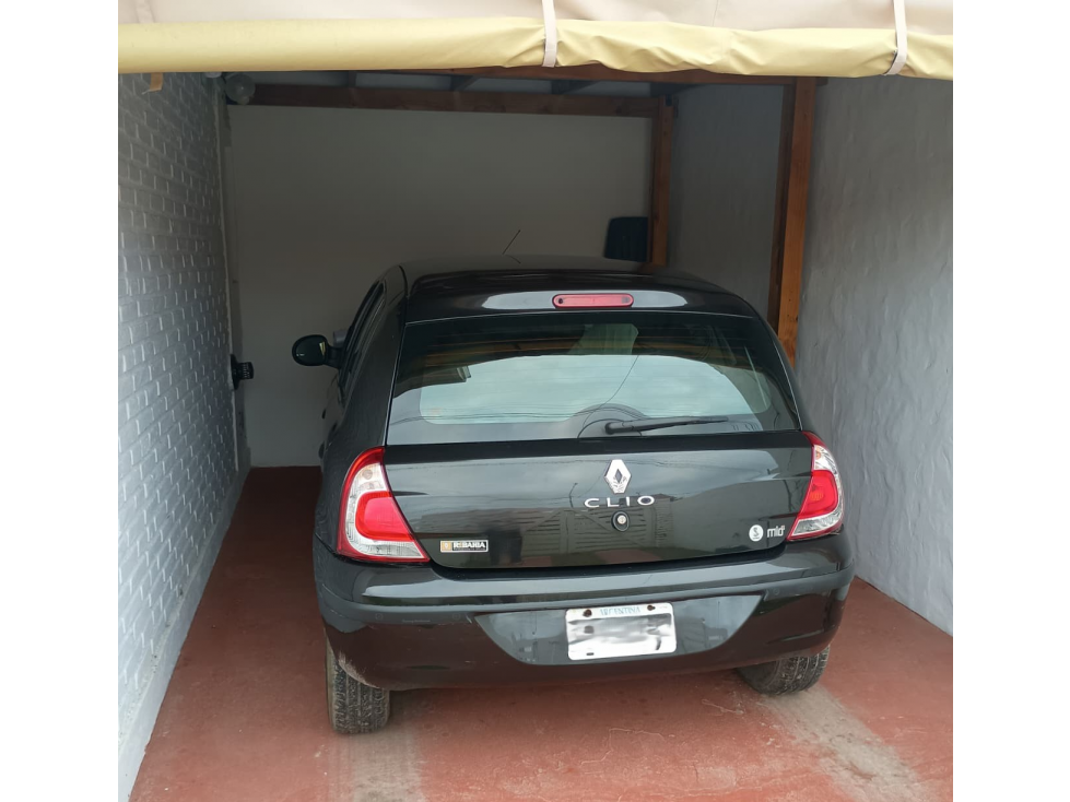 CHALET 3 AMBIENTES A METROS DEL MAR - 3