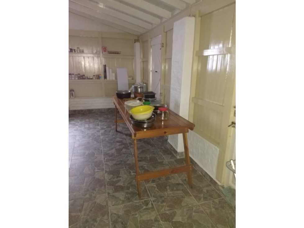 VENTA EN BLOCK 4 DEPARTAMENTOS MAS CHALET - 3