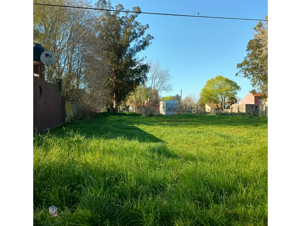 LOTE SOBRE CALLE FORMENTOR EN SANTA CLARA DEL MAR - 1