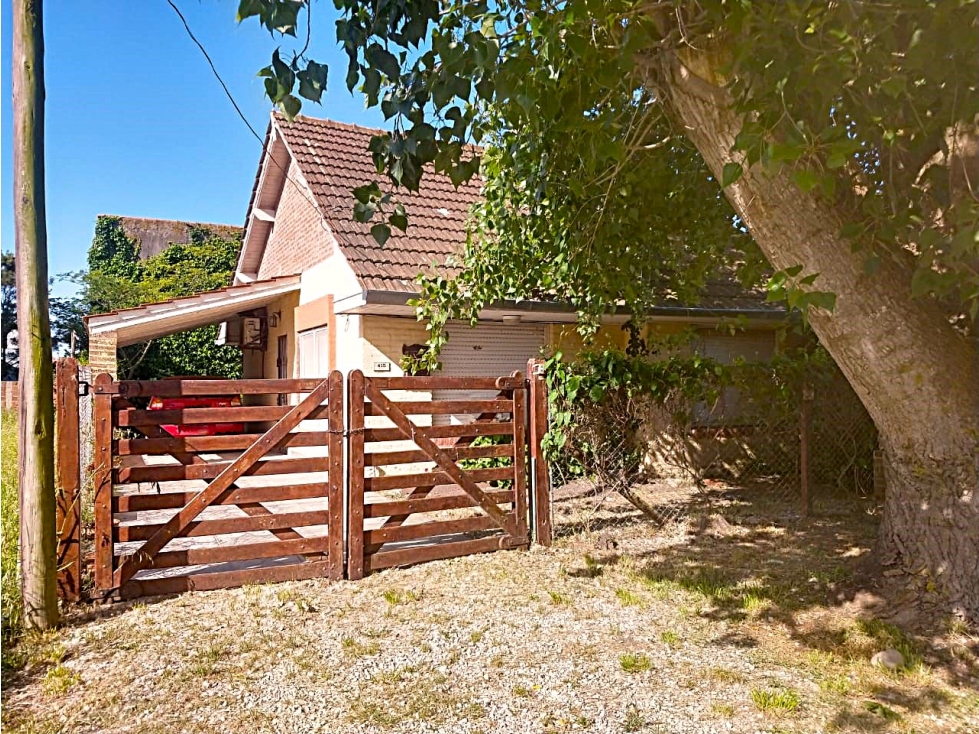 CHALET CON QUINCHO A 4 CUADRAS DEL MAR — foto 2