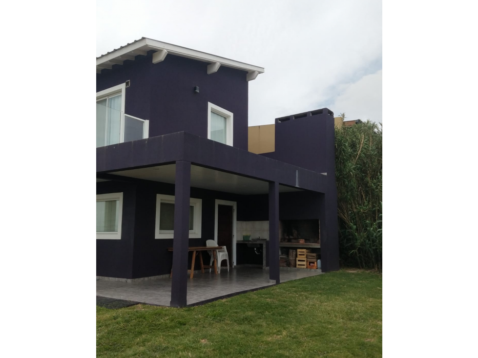 IMPORTANTE CASA FRENTE AL MAR EN VENTA - 5