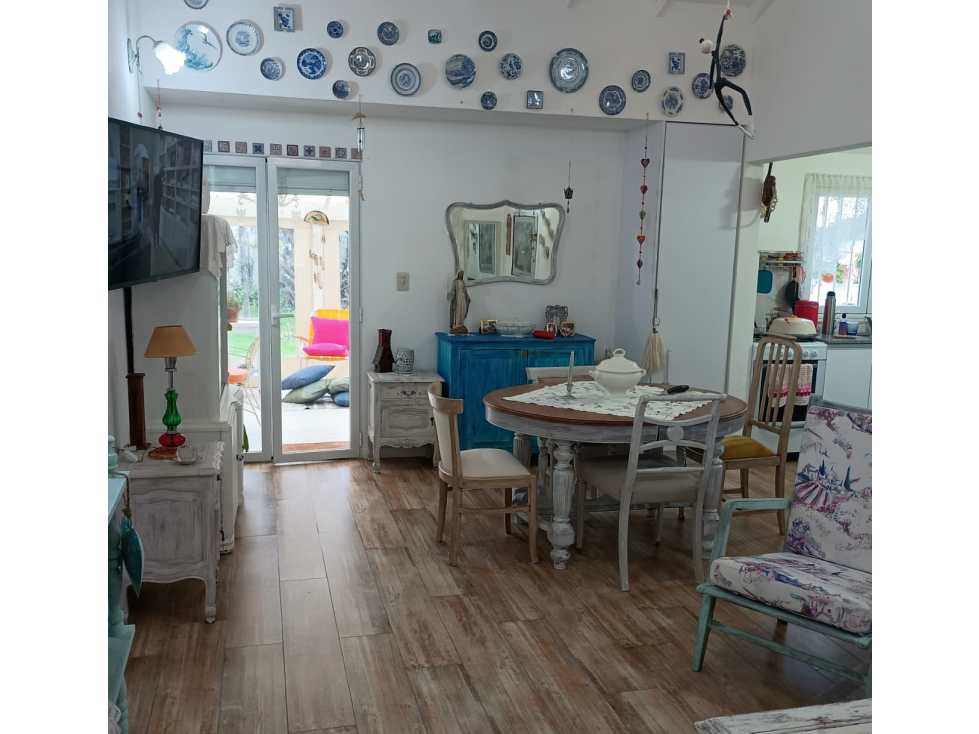 CHALET 3 AMBIENTES A METROS DEL MAR - 6