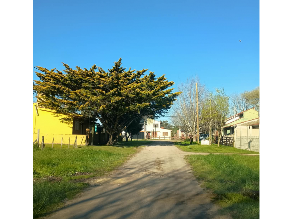 LOTE SOBRE CALLE FORMENTOR EN SANTA CLARA DEL MAR - 6