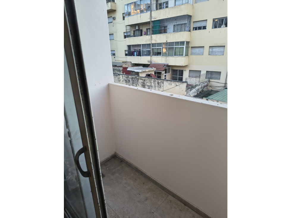 Departamento dos dormitorios en alquiler a metros de Av Colón - 5