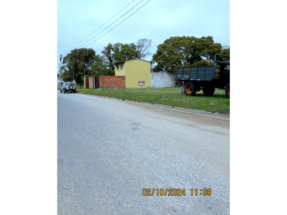 LOTE SOBRE PAVIMENTO - 3