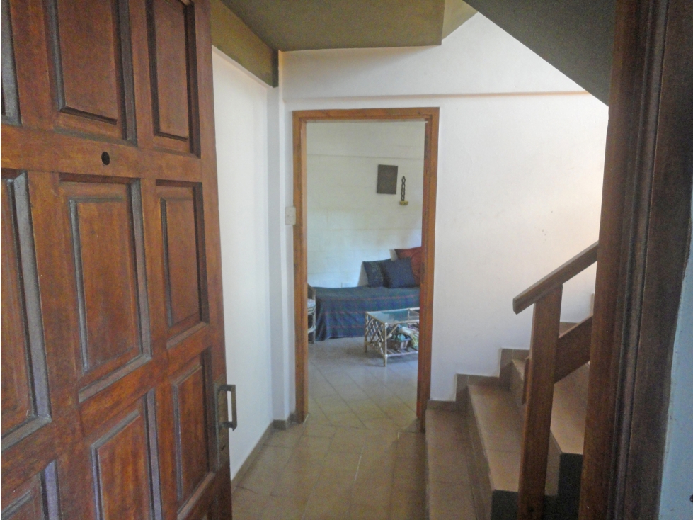 DEPARTAMENTO CON COCHERA - 5