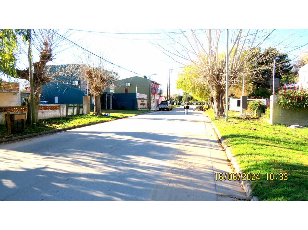 LOTE SOBRE PAVIMENTO - 5