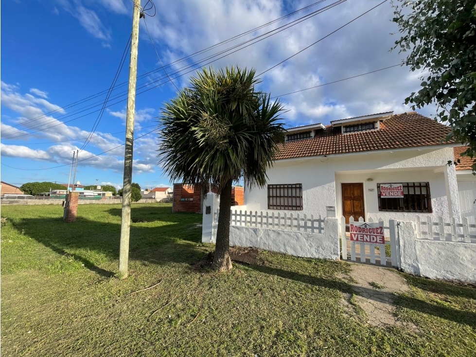 FINANCIADO Chalet mas departamento, Santa Elena — foto 4
