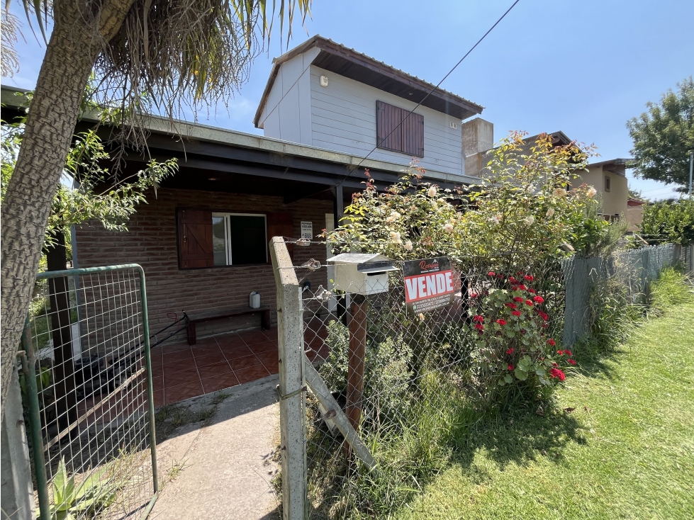 Venta casa muy bien ubicada en Santa Clara del Mar