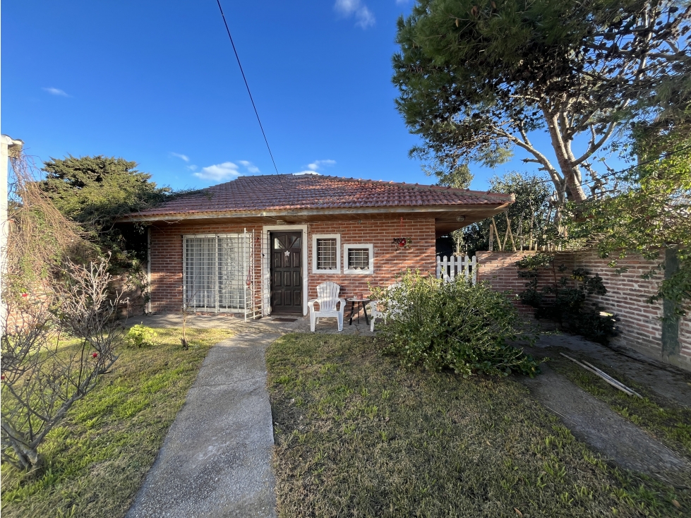 Chalet en excelente ubicacion, OPORTUNIDAD. — foto 4