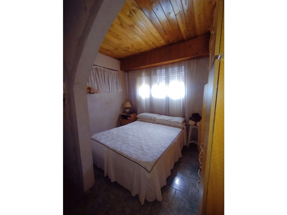 VENTA casa 3 ambientes con parque — foto 3