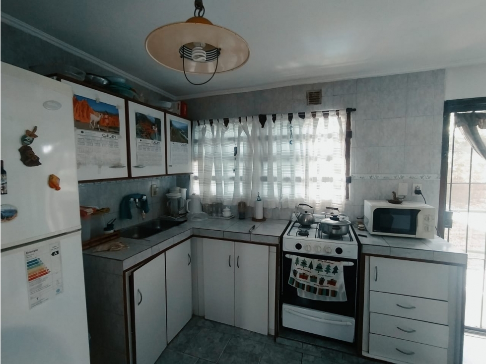 VENTA casa 3 ambientes con parque — foto 2