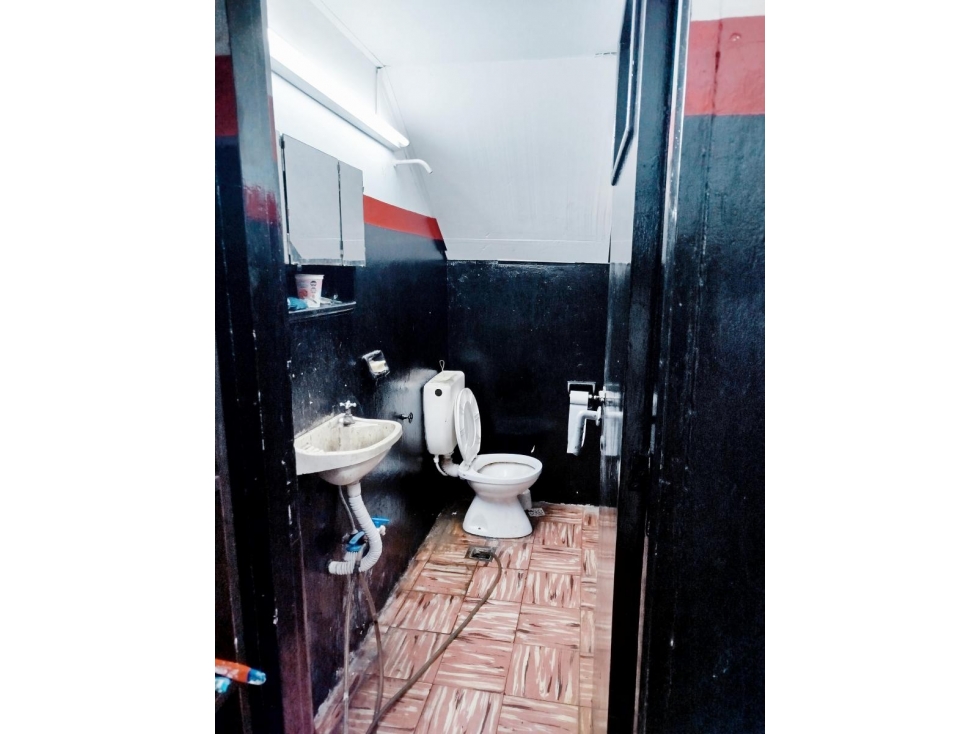 LOCAL en VENTA, COLÓN Y TIERRA DEL FUEGO — foto 5