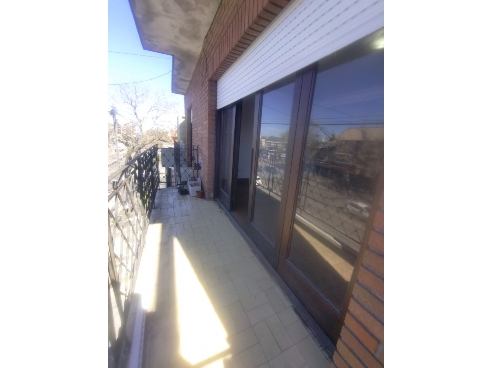 VENTA DEPARTAMENTO 3 AMBIENTES AL FRENTE