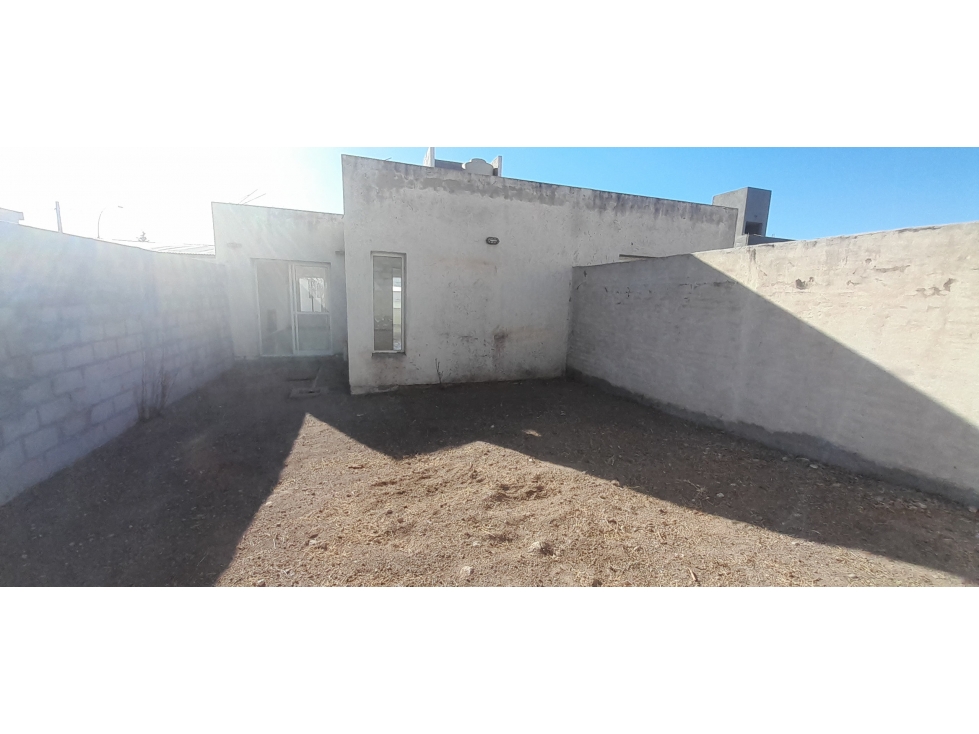 CASA EN VENTA EN BARRIO LOS PINOS, DESPEÑADEROS. - 5