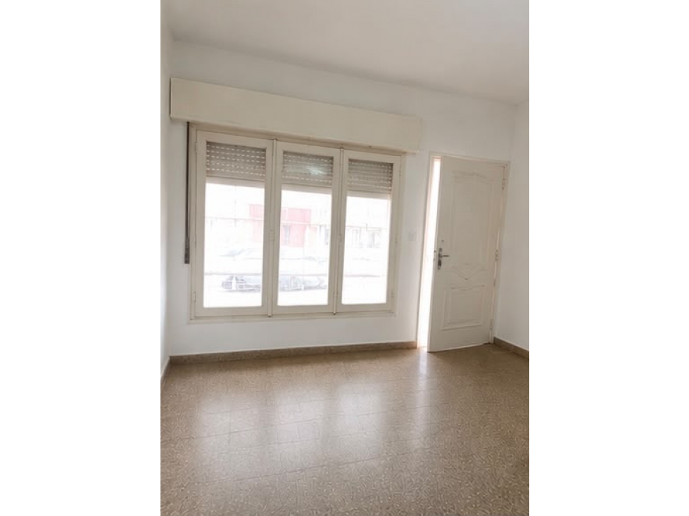CASA EN VENTA, BARRIO CENTRO - 3