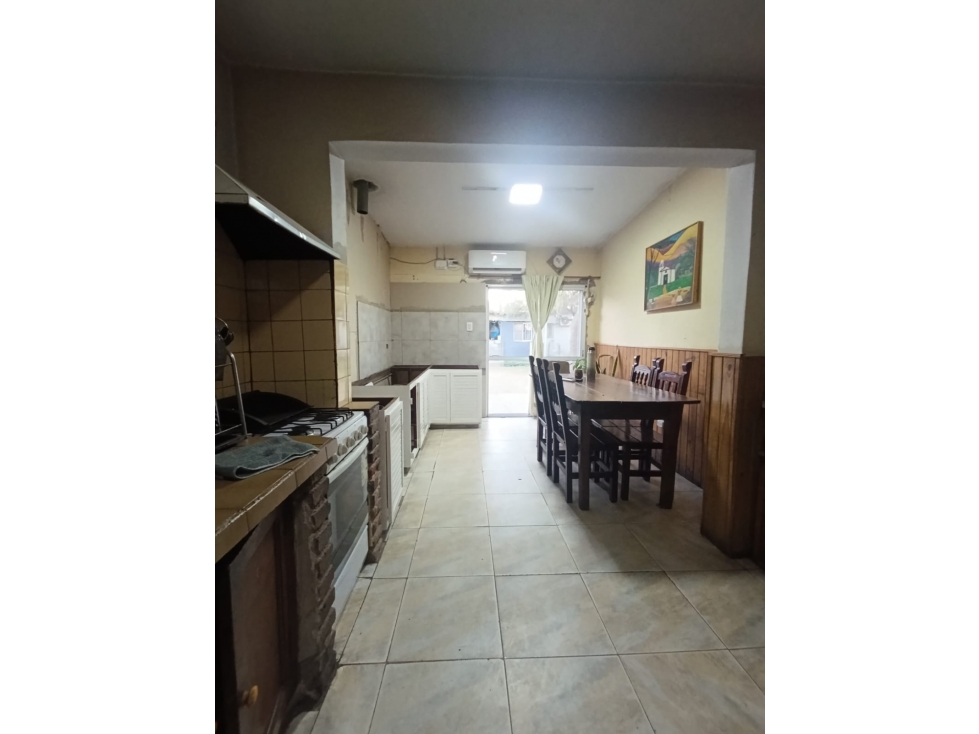 SE VENDE inmueble ubicado en zona céntrica. - 4