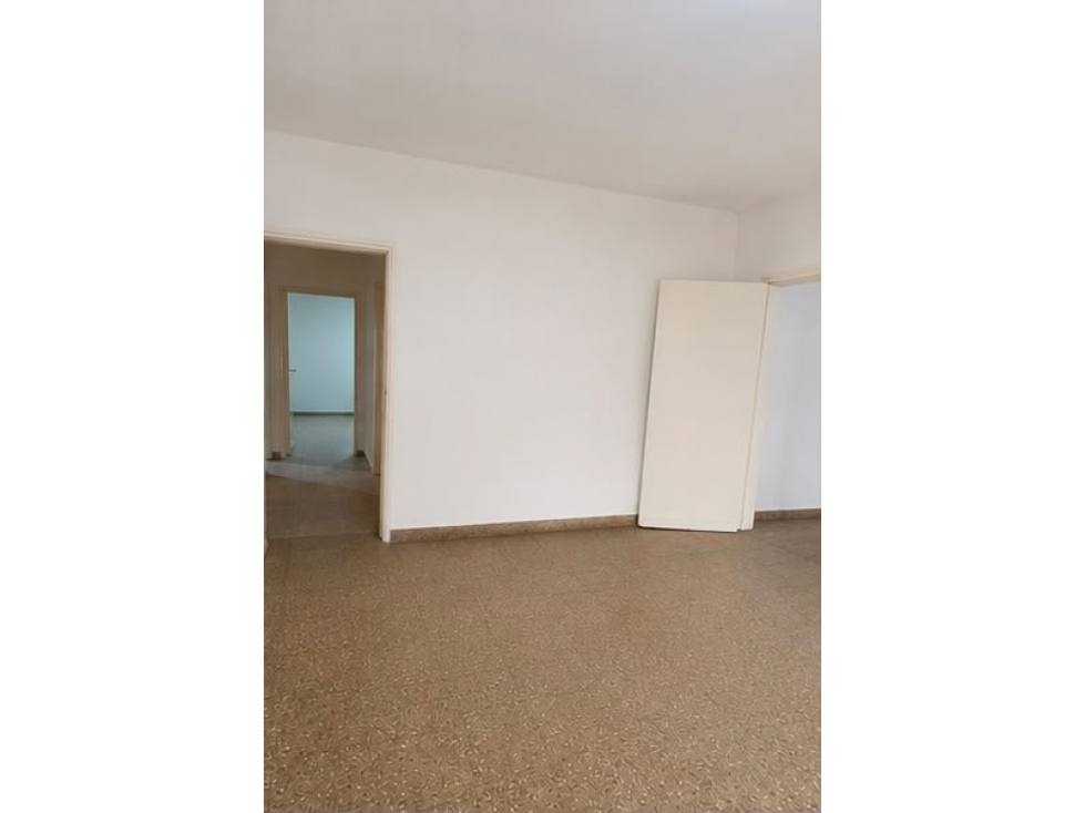 CASA EN VENTA, BARRIO CENTRO - 4