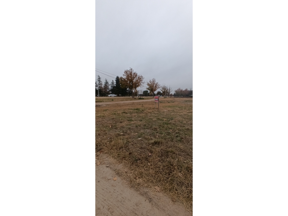 LOTE EN VENTA B° LAS MARÍAS - 2