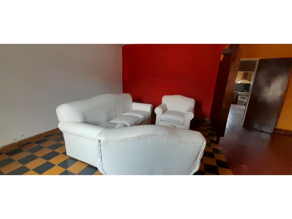 CASA EN VENTA B° Residencial DESPEÑADEROS - 2
