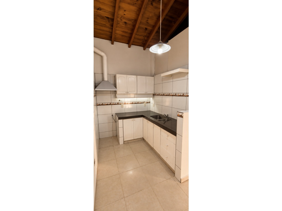 CASA + SALÓN COMERCIAL EN VENTA EN CHACRAS DE CORIA — foto 5