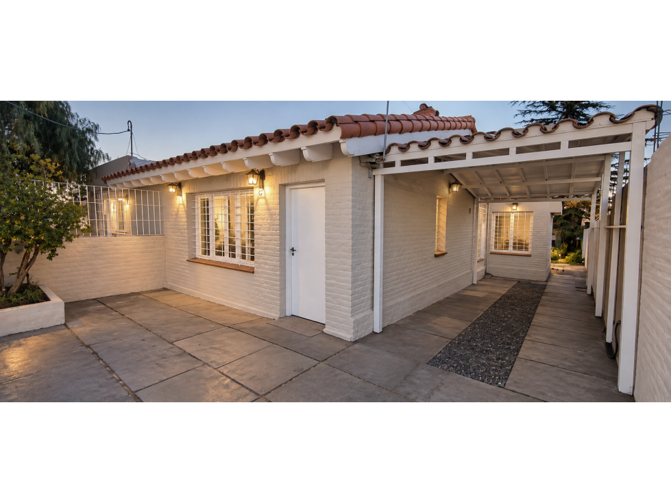CASA + SALÓN COMERCIAL EN VENTA EN CHACRAS DE CORIA — foto 2