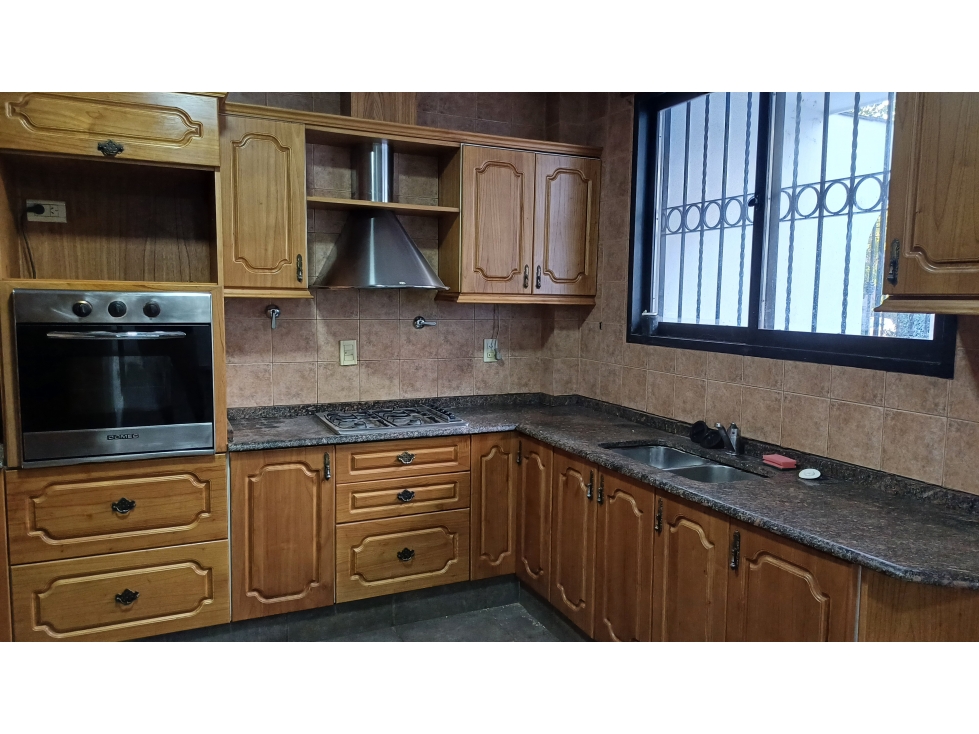 Casa con Departamento en Chacras de Coria Calle Viamonte - 6