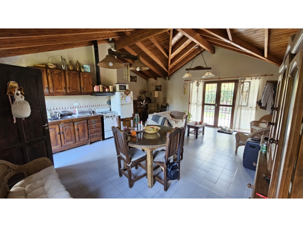Casa 3 Dorm. y Cochera en Venta - Vistalba - Lujan de Cuyo - 4