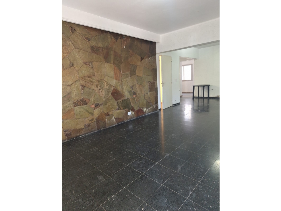 Casa 3 Dorm. y Cochera + Dpto 1 Dorm. en Venta - Las Heras - 2