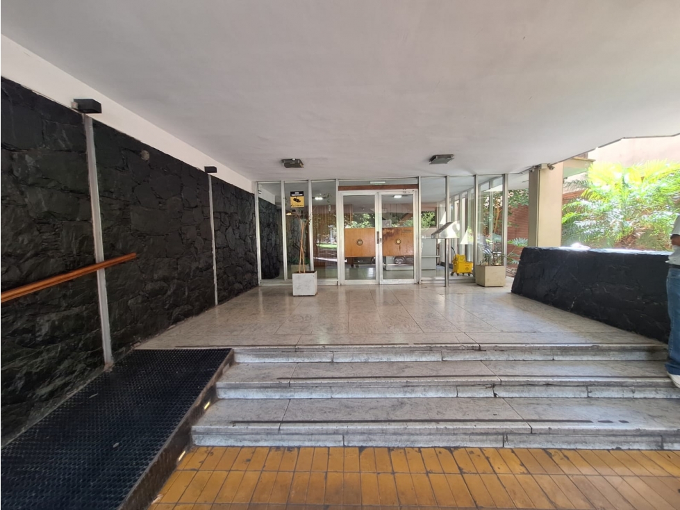 Departamento de 2 dormitorios en Venta - Ciudad de Mendoza - 2