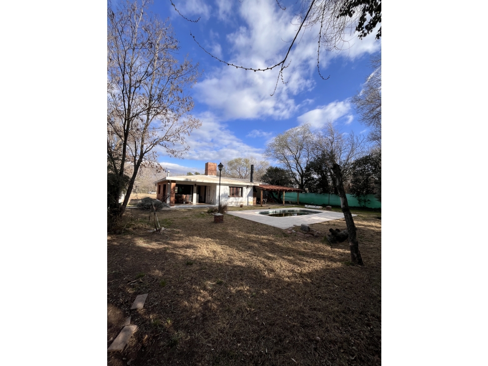 Casa en venta en San Esteban A metros del Río Dolores - 1