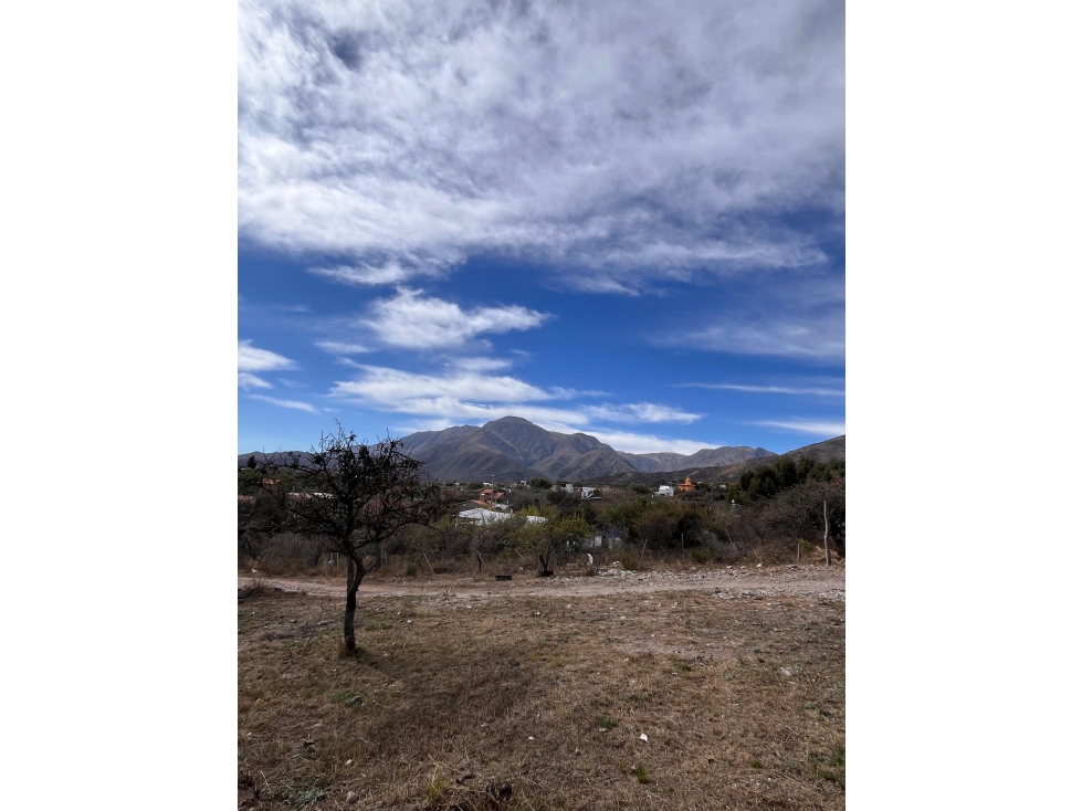 ¡IMPERDIBLE OPORTUNIDAD EN CAPILLA DEL MONTE! - 1