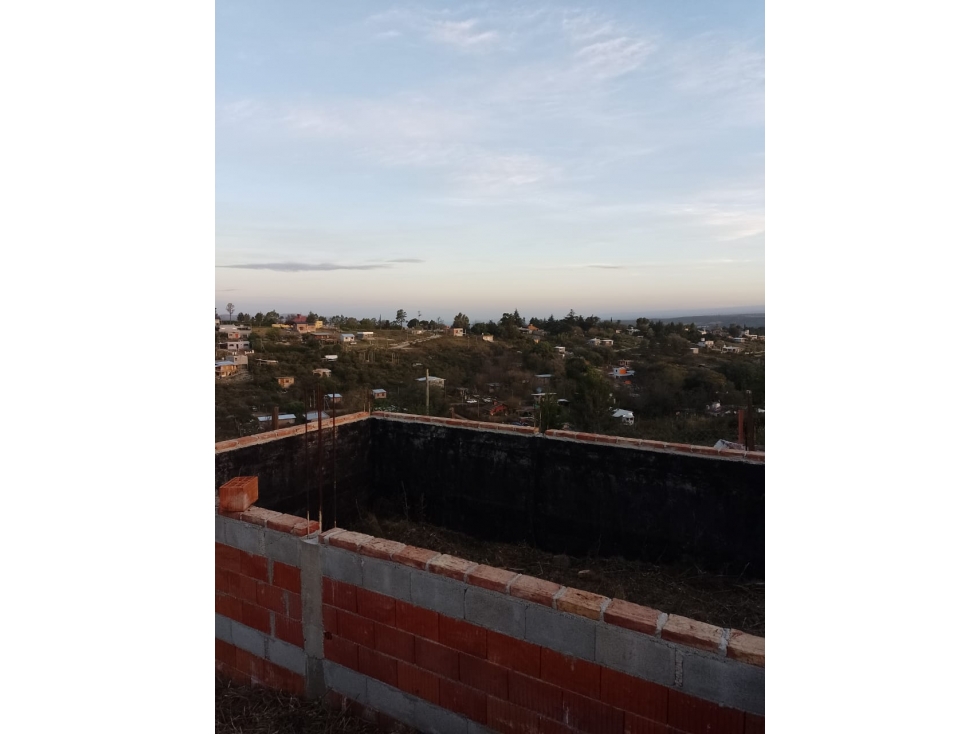 Lote con construcción en Huerta Grande Cba - 2