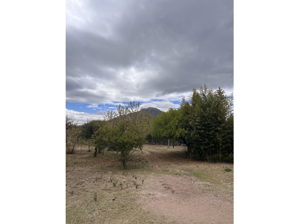 ¡VivÃ­ rodeado de naturaleza en barrio Valenti, Capilla del Monte! - 2