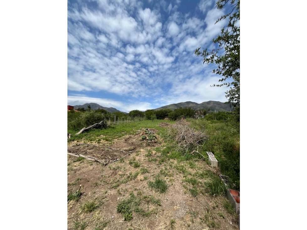 LOTE EN VENTA CAPILLA DEL MONTE BARRIO VALENTI - 3