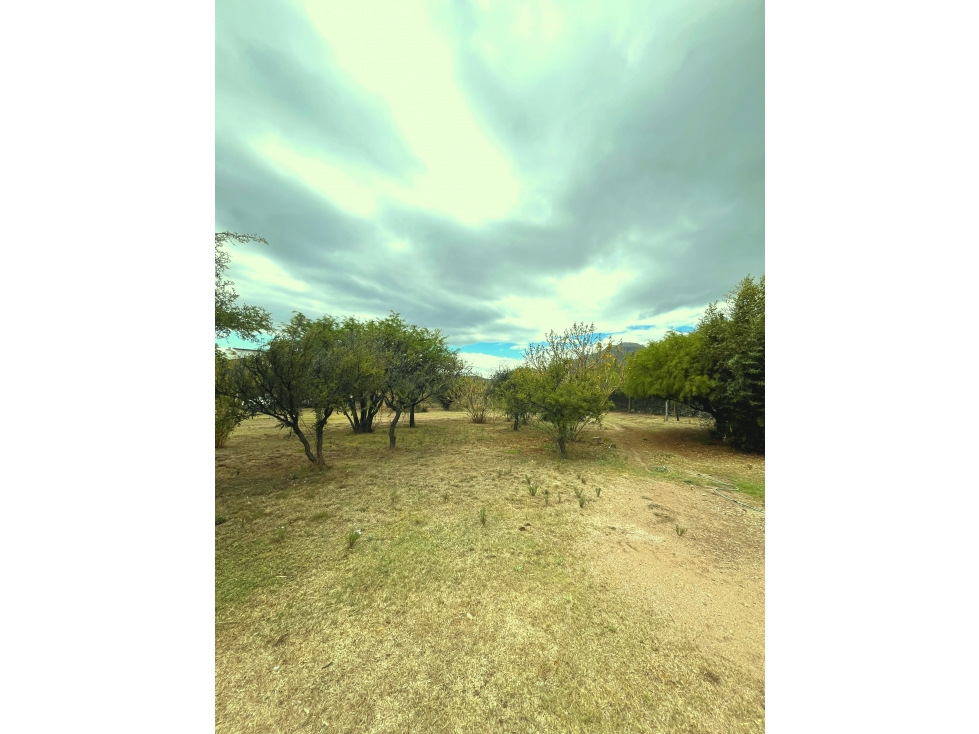 ¡VivÃ­ rodeado de naturaleza en barrio Valenti, Capilla del Monte! - 3