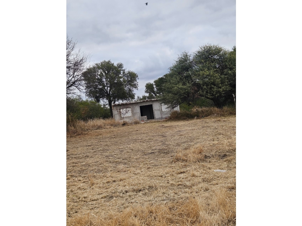 CASA EN CONSTRUCCION EN EL CARRIZAL ESC PERF