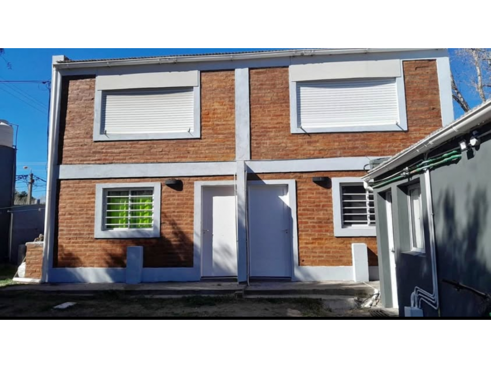 COMPLEJO EN VENTA MONTE HERMOSO - 1