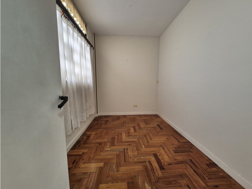 Oficina - Tres Privados - Moreno y San Luis - RETASADA — foto 6