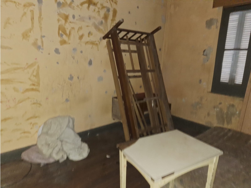 Casa a reciclar o demoler - 20 de Septiembre y Bolìvar — foto 2