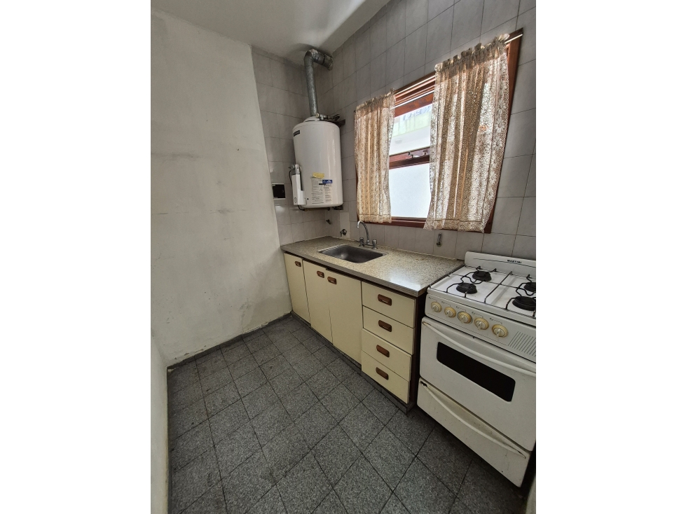 Departamento 2 ambientes en PB - Paso y Funes - 3