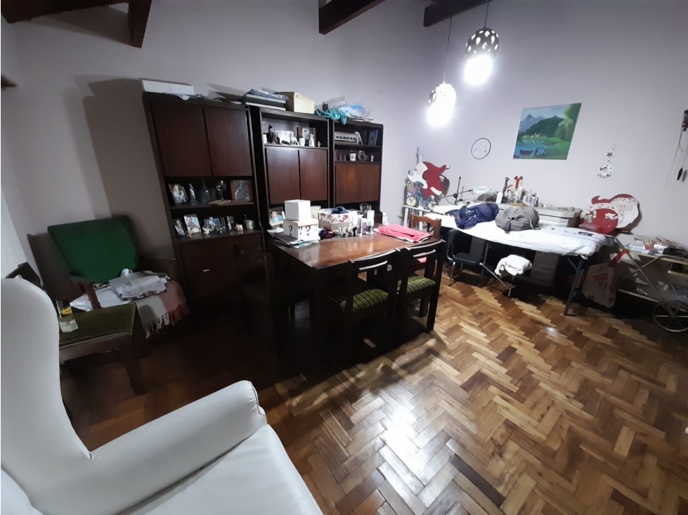 CHALET DOS PLANTAS EN VENTA. BARRIO AERONAUTICO - ITUZAINGO - 2