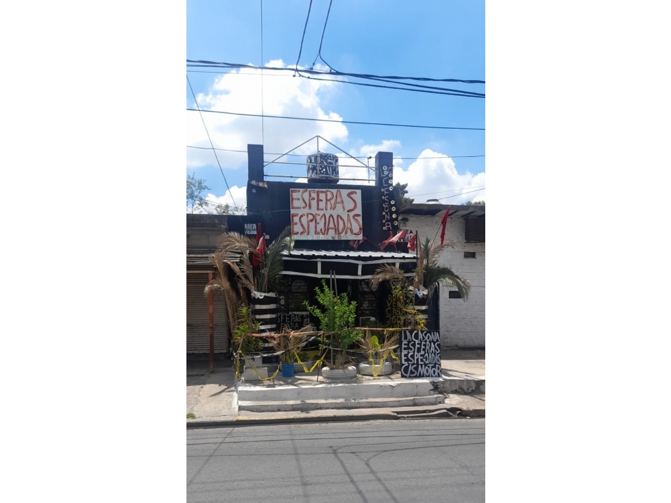 VIVIENDA C/LOCAL COMERCIAL S/AV. J. M. PAZ en PH. EN VENTA. — foto 2