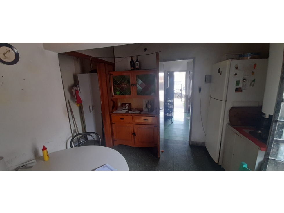 CASA Y DEPTO ITUZAINGO NORTE EN VENTA. EXCELENTE UBICACION - 6