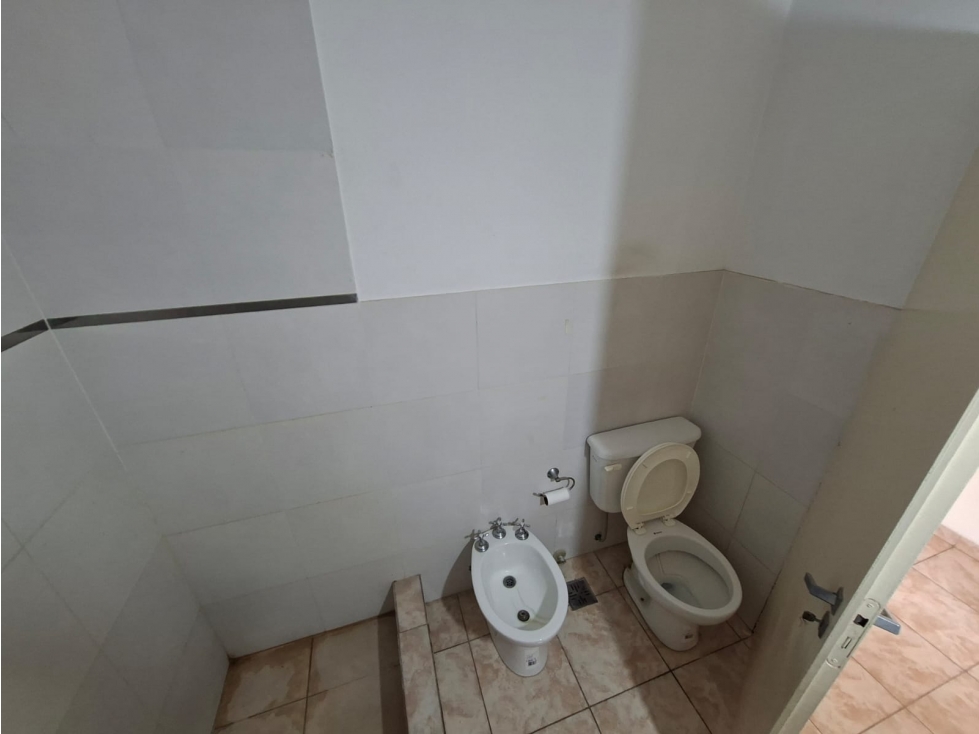 HERMOSO DEPARTAMENTO P. A. EN ALQUILER. VILLA UDAONDO — foto 4