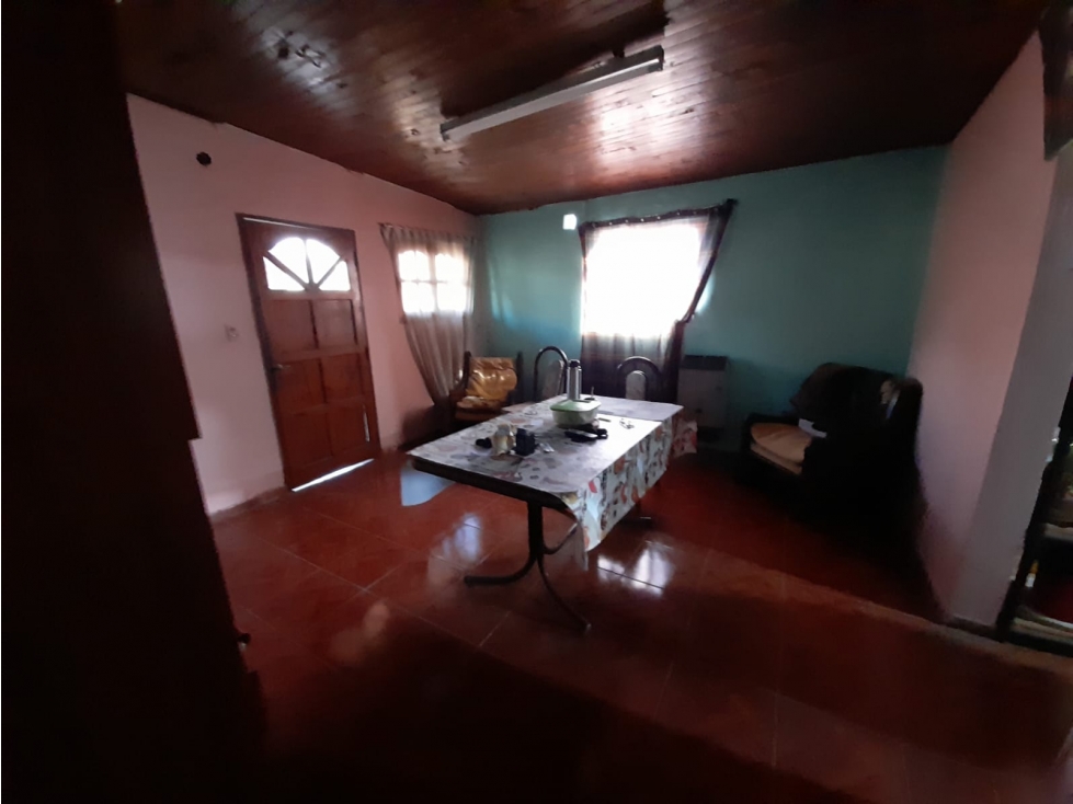 CHALET, MONOAMBINETE Y DEPARTAMENTO en venta. Ituzaingó Norte - 2