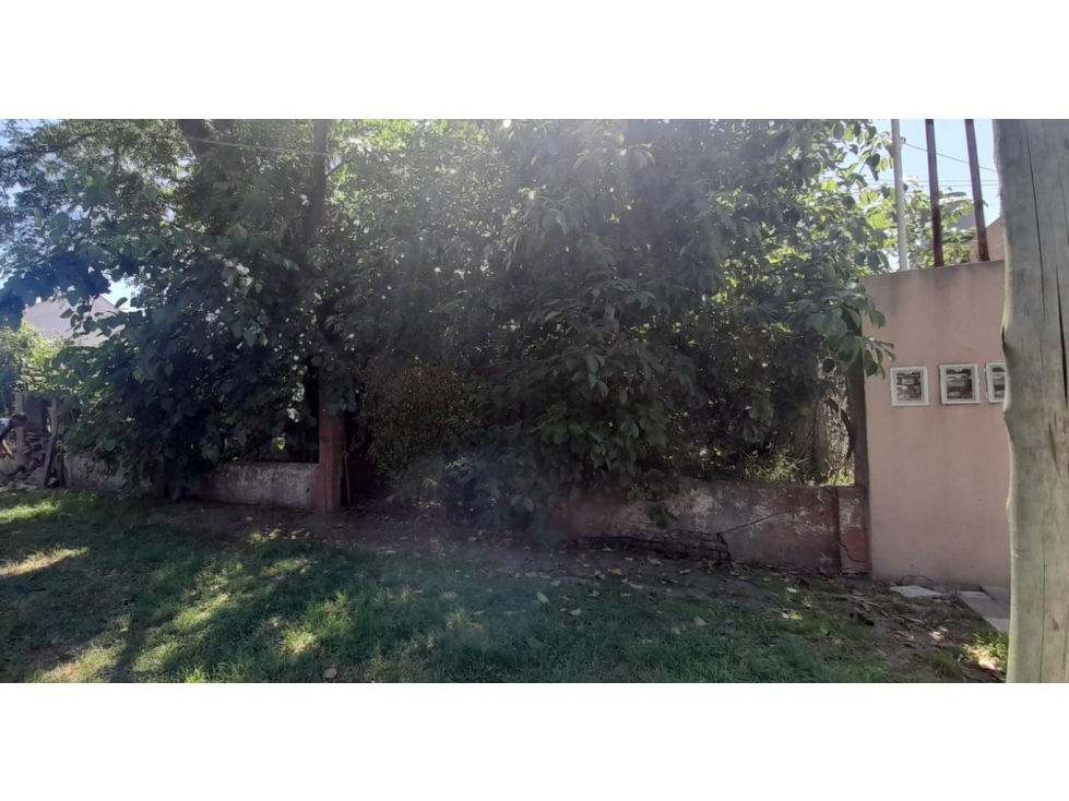 DOS TERRENOS LINDEROS EN VENTA. EXCELENTE UBICACIÓN - 3