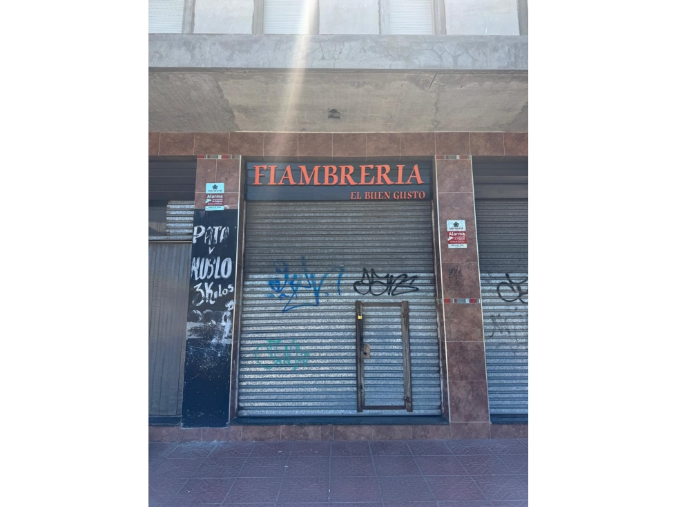 LOCAL EN ALQUILER. ITUZAINGO NORTE. ZONA COMERCIAL - 1